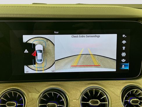 Used 2023 Mercedes-Benz E 450 4MATIC Coupe image 18