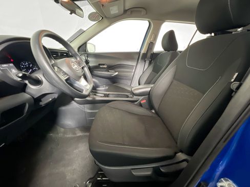 Used 2024 Nissan Kicks SV FWD image 14