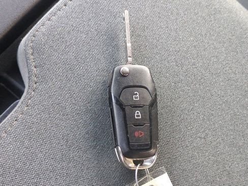 Used 2025 Ford F250 XLT AWD/4WD image 24