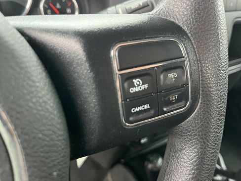 Used 2018 Jeep Wrangler Sport image 35