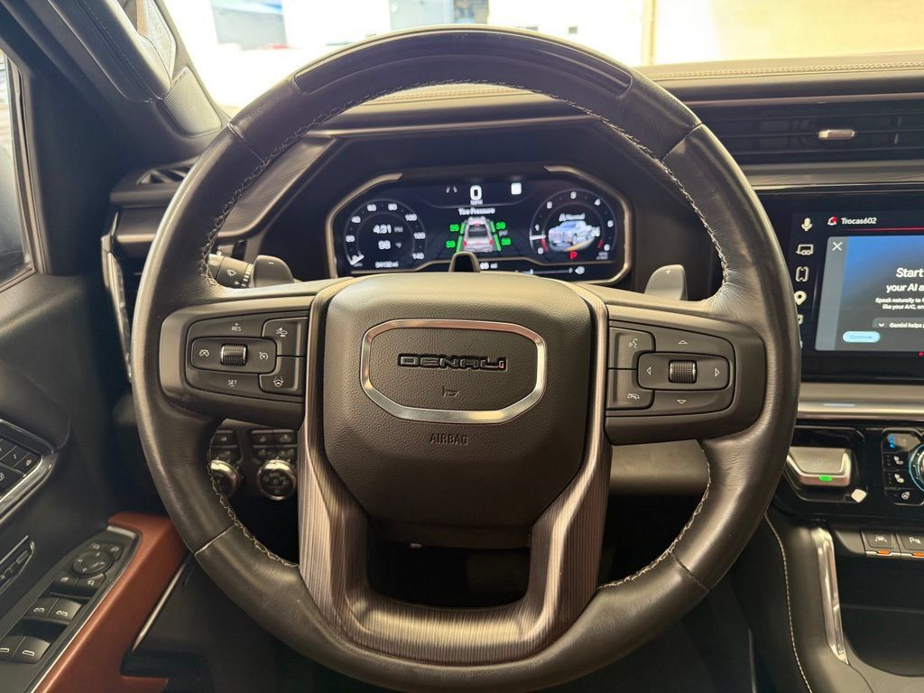 Used 2023 GMC Sierra 1500 Denali Ultimate AWD/4WD image 19