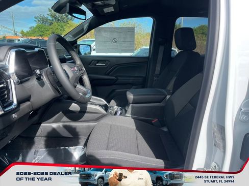 New 2026 GMC Canyon Elevation w/ Convenience Package image 9