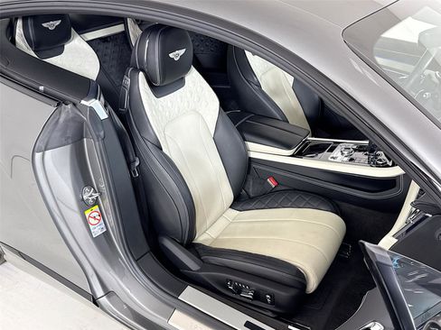 Used 2020 Bentley Continental GT V8 AWD/4WD image 26