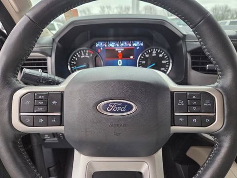 Used 2022 Ford Expedition Max XLT image 24