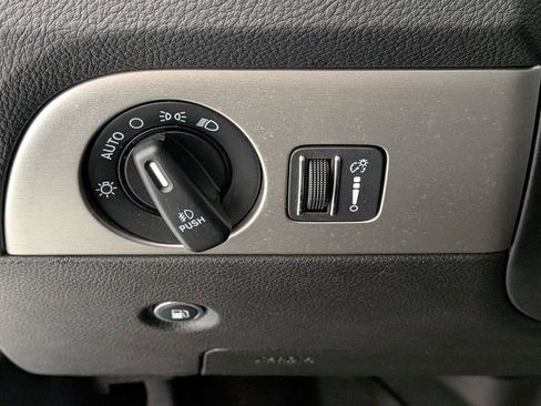 Used 2017 Dodge Durango SXT w/ 3rd Row Seating Group AWD/4WD image 12