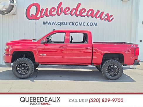Used 2018 Chevrolet Silverado 1500 LT w/ Texas Edition AWD/4WD image 4