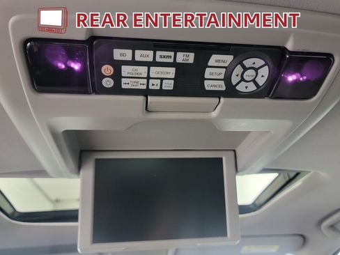 Used 2018 Honda Pilot Touring image 34