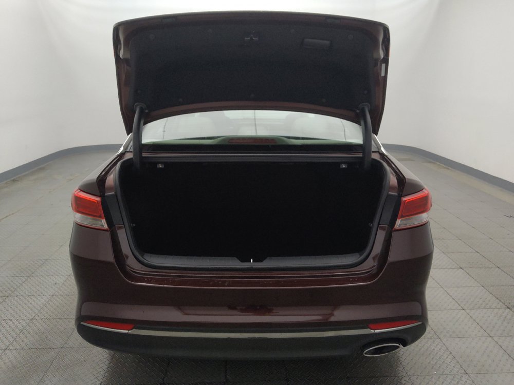 Used 2018 Kia Optima LX FWD image 29