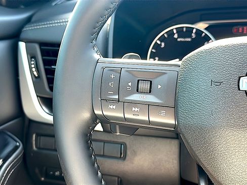 New 2026 Nissan Rogue SV image 19