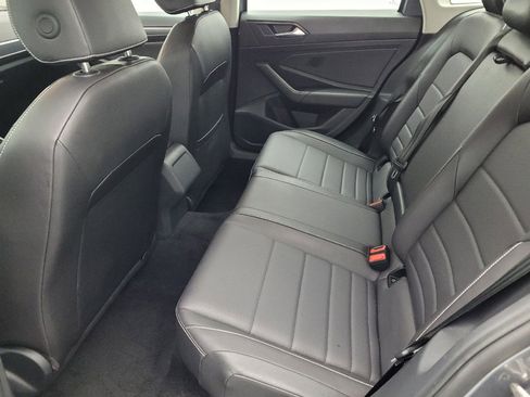 Used 2024 Volkswagen Jetta SE image 18