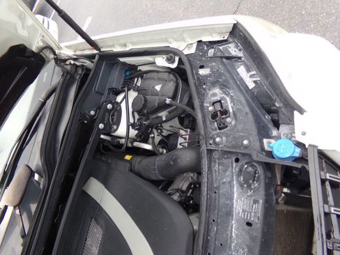 Used 2012 Mercedes-Benz GL 450 4MATIC image 65