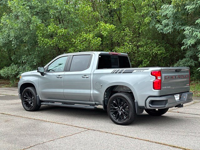 Used 2024 Chevrolet Silverado 1500 RST AWD/4WD image 3