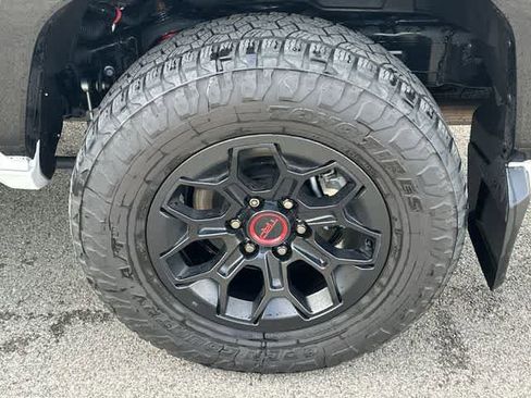Used 2025 Toyota 4Runner TRD Pro AWD/4WD image 5