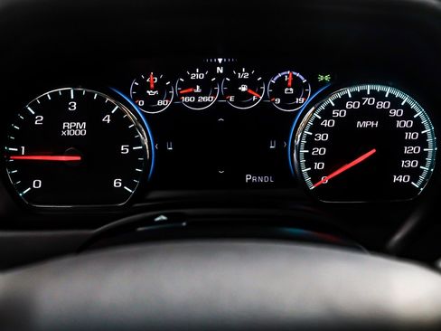 Used 2020 GMC Yukon XL Denali w/ Denali Premium Package image 6