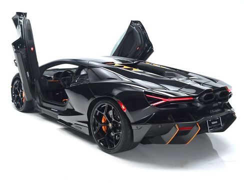 Used 2026 Lamborghini Revuelto AWD/4WD image 6