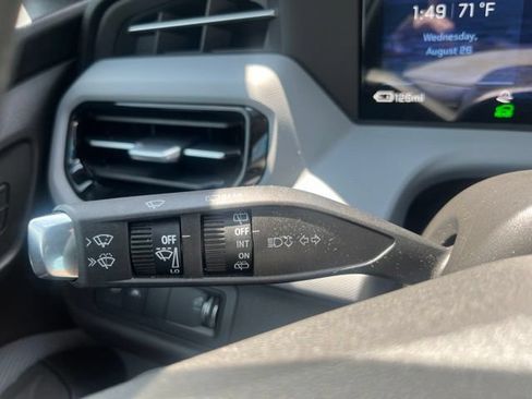Used 2027 Chevrolet Bolt LT FWD image 29