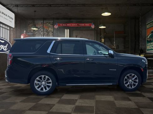 Used 2021 Chevrolet Tahoe Premier w/ Premium Package RWD image 7
