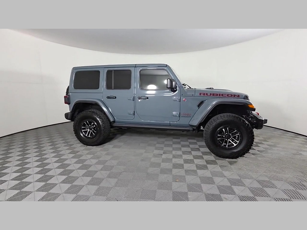 Used 2024 Jeep Wrangler Unlimited Rubicon AWD/4WD image 35