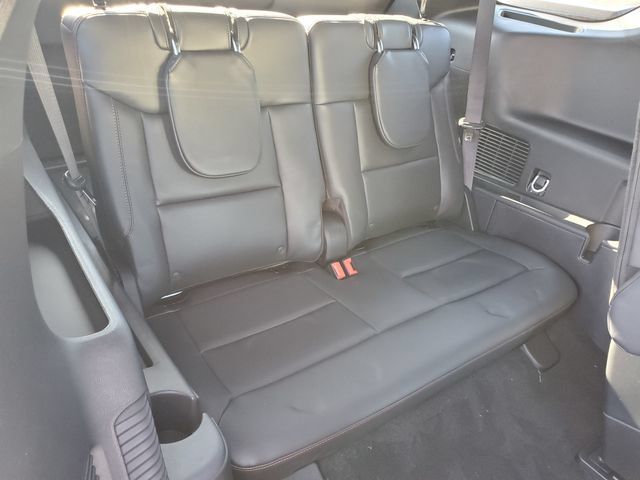 Used 2026 Ford Explorer ST-Line w/ ST-Line Street Pack RWD image 16