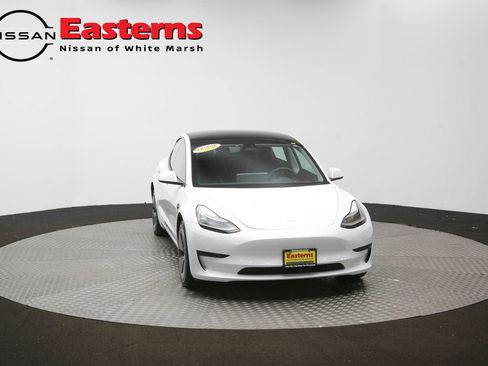 Used 2023 Tesla Model 3 Standard Range RWD image 47