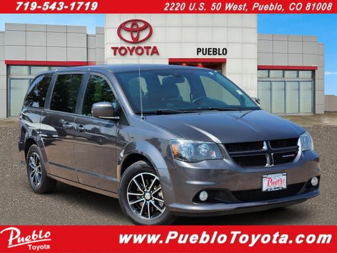 Used 2019 Dodge Grand Caravan GT FWD image 1