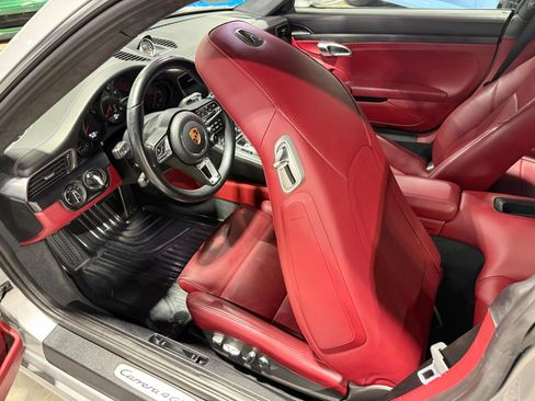 Used 2019 Porsche 911 Carrera 4 GTS AWD/4WD image 38