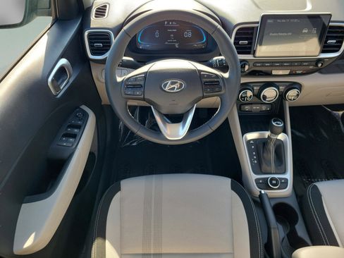 New 2026 Hyundai Venue SEL image 13
