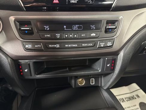 Used 2022 Honda Pilot EX-L image 10