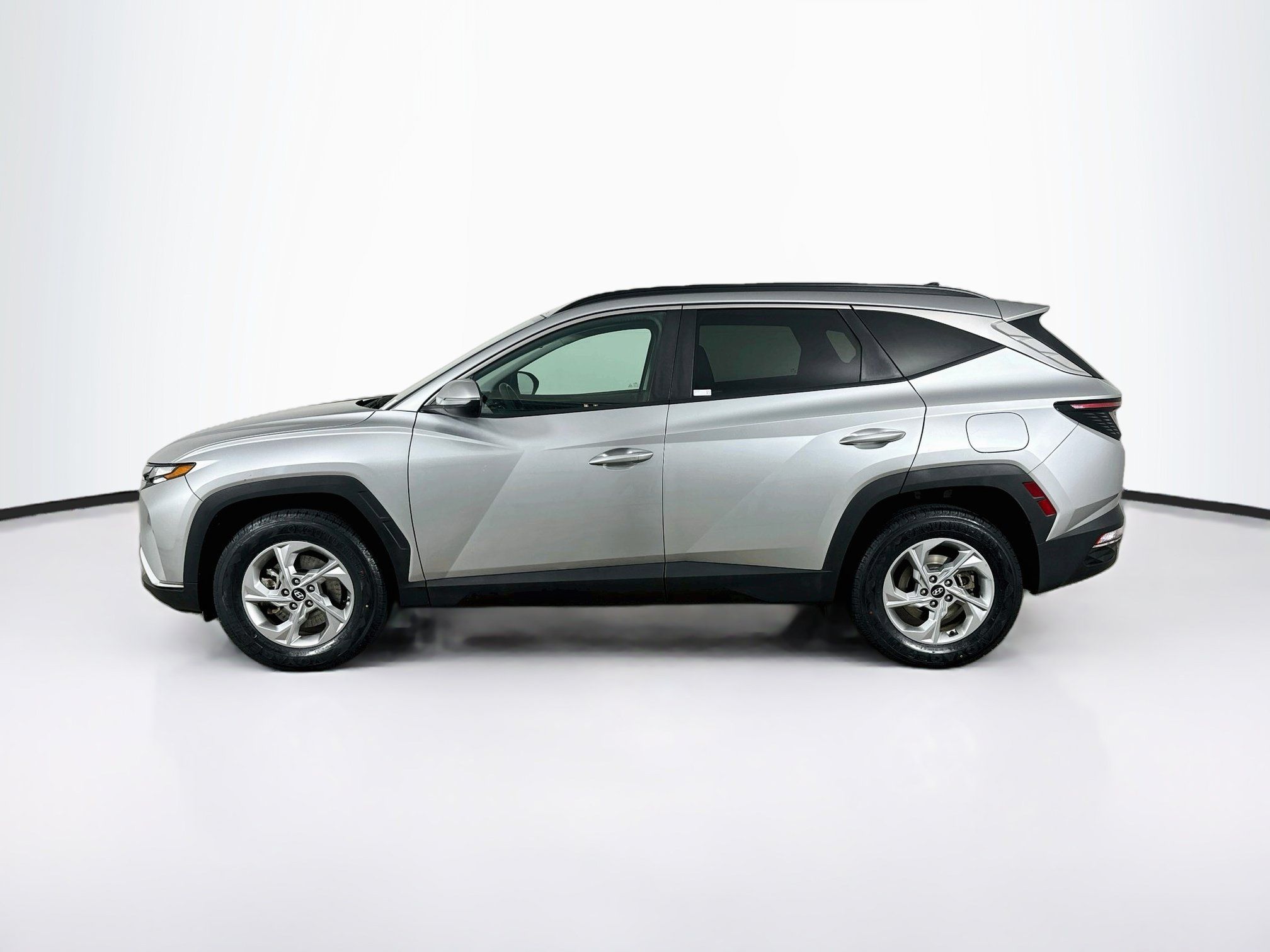 Used 2023 Hyundai Tucson SEL AWD/4WD image 4