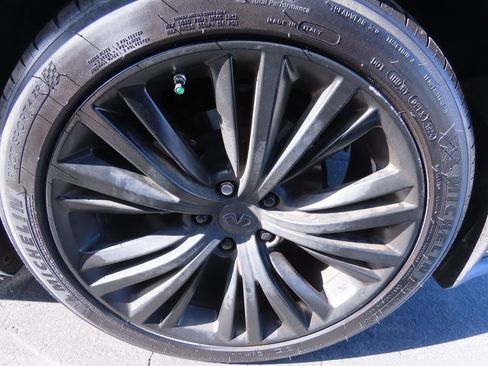 Used 2017 INFINITI Q60 w/ Cargo Package image 16