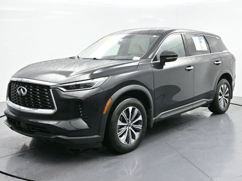 Used 2023 INFINITI QX60 Pure AWD/4WD image 3
