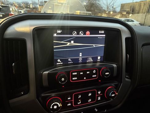 Used 2015 GMC Sierra 1500 SLE w/ SLE Preferred Package AWD/4WD image 21