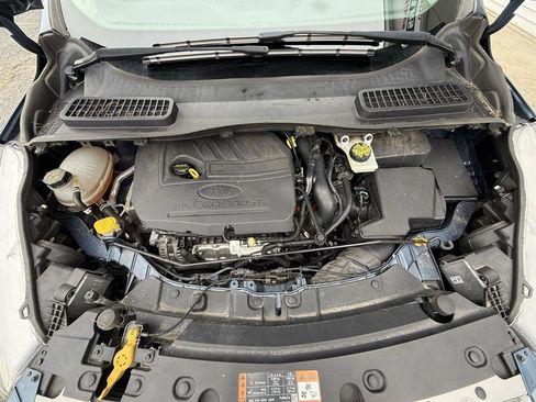 Used 2018 Ford Escape SEL FWD image 18