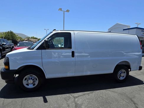 New 2025 Chevrolet Express 2500 w/ Driver Convenience Package image 6