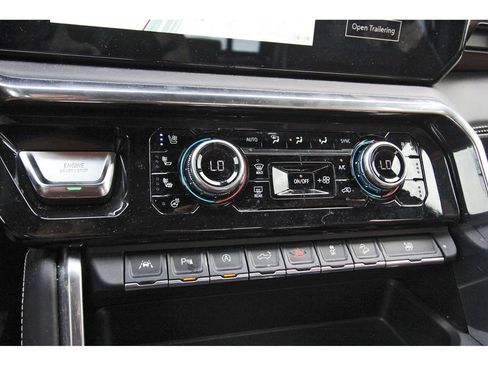 Used 2024 GMC Sierra 1500 Denali Ultimate AWD/4WD image 23