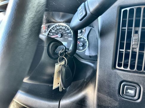 Certified 2023 GMC Savana 2500 w/ Driver Convenience Package image 16