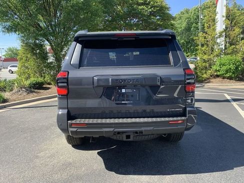 Certified 2026 Toyota 4Runner TRD Off-Road Premium AWD/4WD image 7