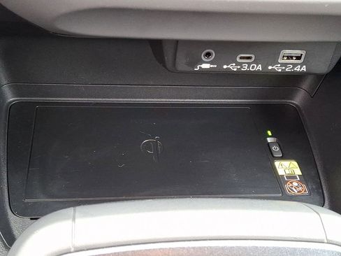 Certified 2025 Subaru Crosstrek 2.5i Sport w/ Crosstrek Mirror Package image 26