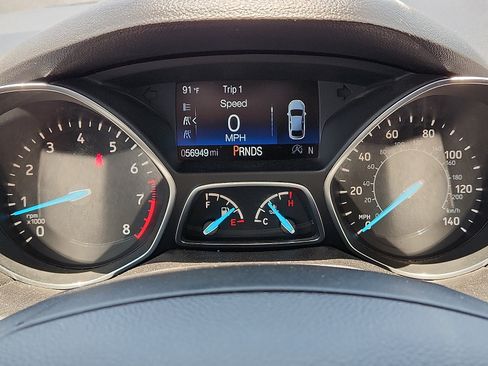 Used 2019 Ford Escape SEL AWD/4WD image 18