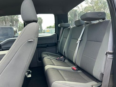 Used 2018 Ford F150 XL w/ Equipment Group 101A Mid AWD/4WD image 15