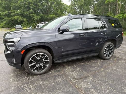 Used 2023 Chevrolet Tahoe RST w/ Luxury Package AWD/4WD image 7