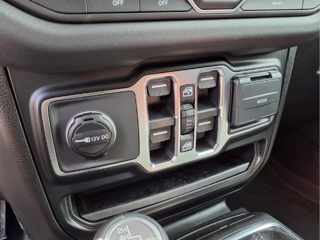 New 2026 Jeep Gladiator Sport AWD/4WD image 21