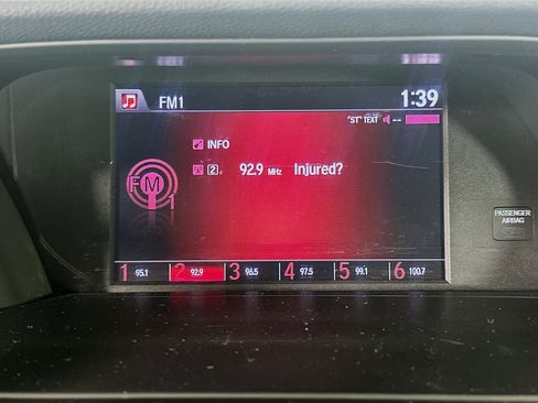 Used 2016 Honda Accord Sport image 19