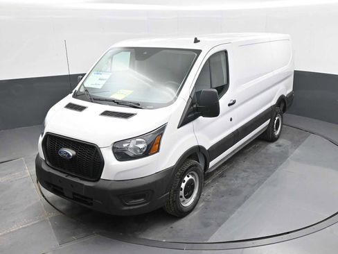 New 2024 Ford Transit 250 148 Medium Roof RWD image 24