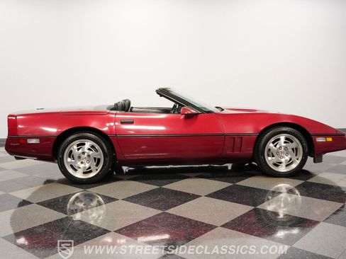 Used 1990 Chevrolet Corvette Convertible image 14
