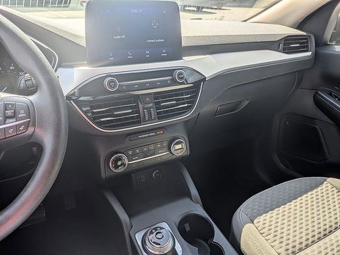 Used 2020 Ford Escape SE FWD image 19