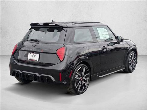 New 2026 MINI Cooper S image 2