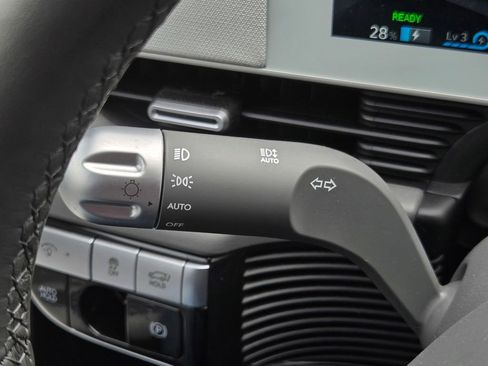 Used 2024 Hyundai Ioniq 5 SEL image 25