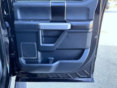 Used 2019 Ford F150 Platinum w/ Equipment Group 701A Luxury AWD/4WD image 20