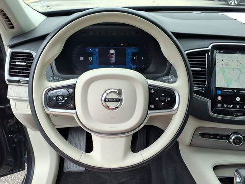 Certified 2025 Volvo XC90 B6 Plus w/ Protection Package Premier AWD/4WD image 22